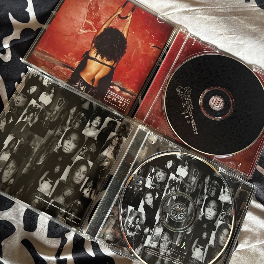 🎵Janet Jackson cd bundle - Picture 2 of 3